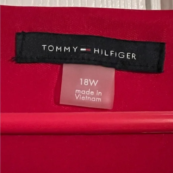 Tommy Hilfiger 18W v-neck red cocktail dress with tie belt. NWT - Picture 2 of 4